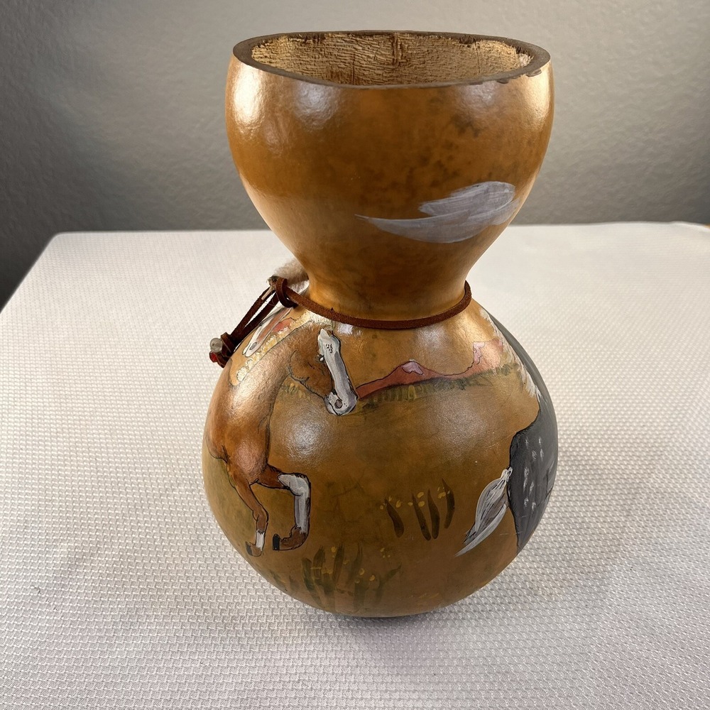 Hand Painted Horse Heads Gourd Art Pot Vase, Signed 10" tall - Picture 5 of 11